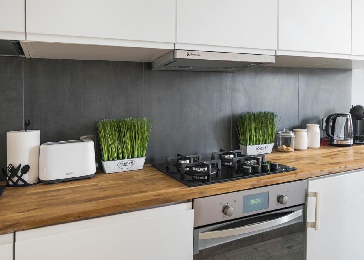 Cozy Apartment In The Centre Of Warsaw, Metro, Wi-Fi - By Hik Apartments Εξωτερικό φωτογραφία